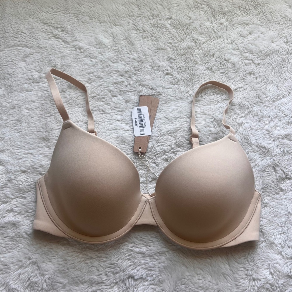 Skims Fits Everybody T-Shirt Bra Sand BA-DEM-9221 Beige Underwire Size 34B NWT